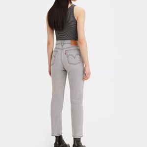 NEW Levi's wedgie straight jeans